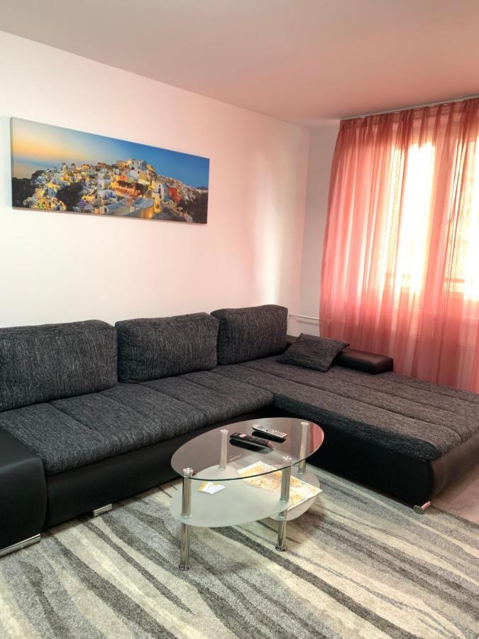 Apartament Tt10 Botanicka Trnava Exterior photo
