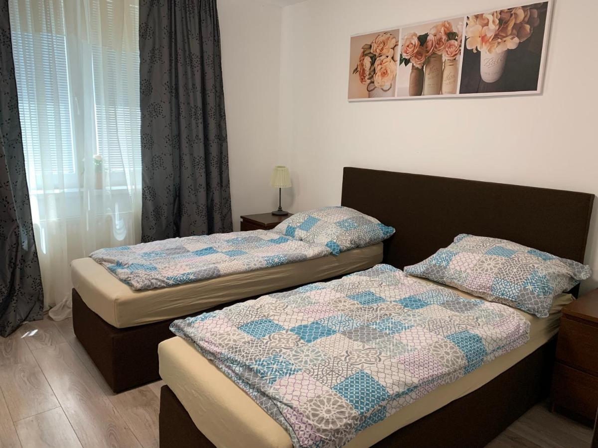 Apartament Tt10 Botanicka Trnava Exterior photo