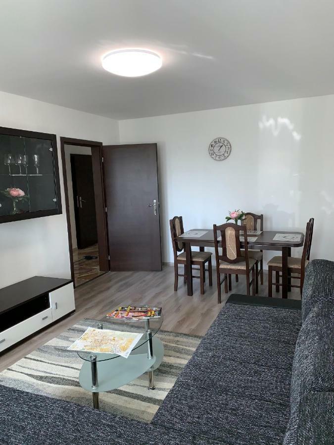 Apartament Tt10 Botanicka Trnava Exterior photo